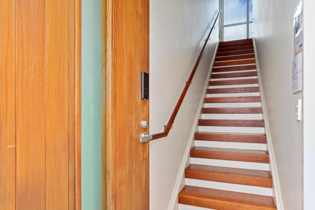 Two Views Taupo Apartment Buitenkant foto